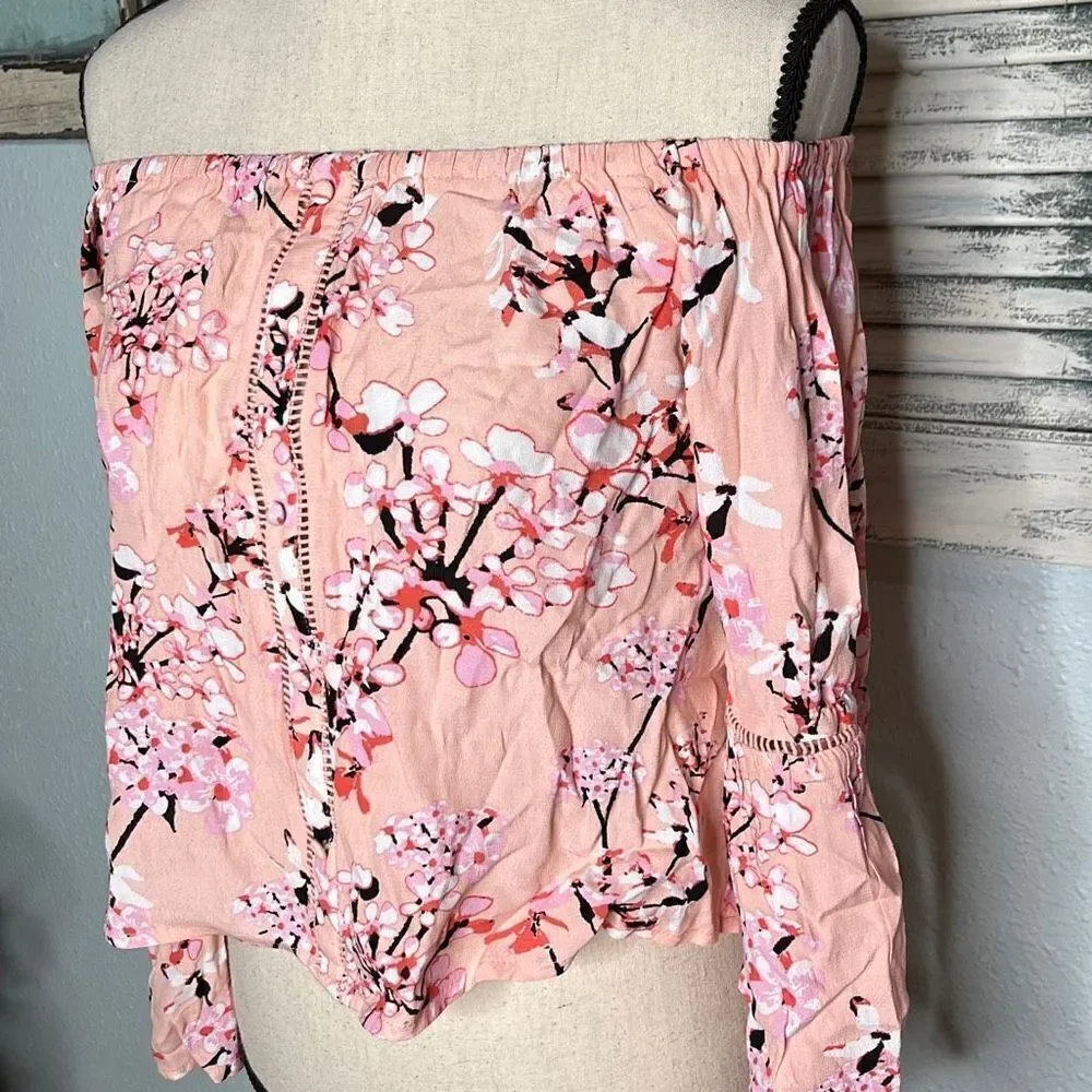 Cupcakes And Cashmere Cherry Blossom Off Shoulder Blouse Crop Top Trim Size Extr - Picture 3 of 11